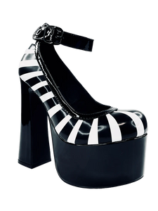 FRIGHT BLACK/WHITE PLATFORM HEELS