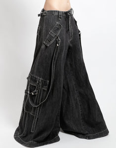 BOOSTER STRAP PANT BLACK DENIM