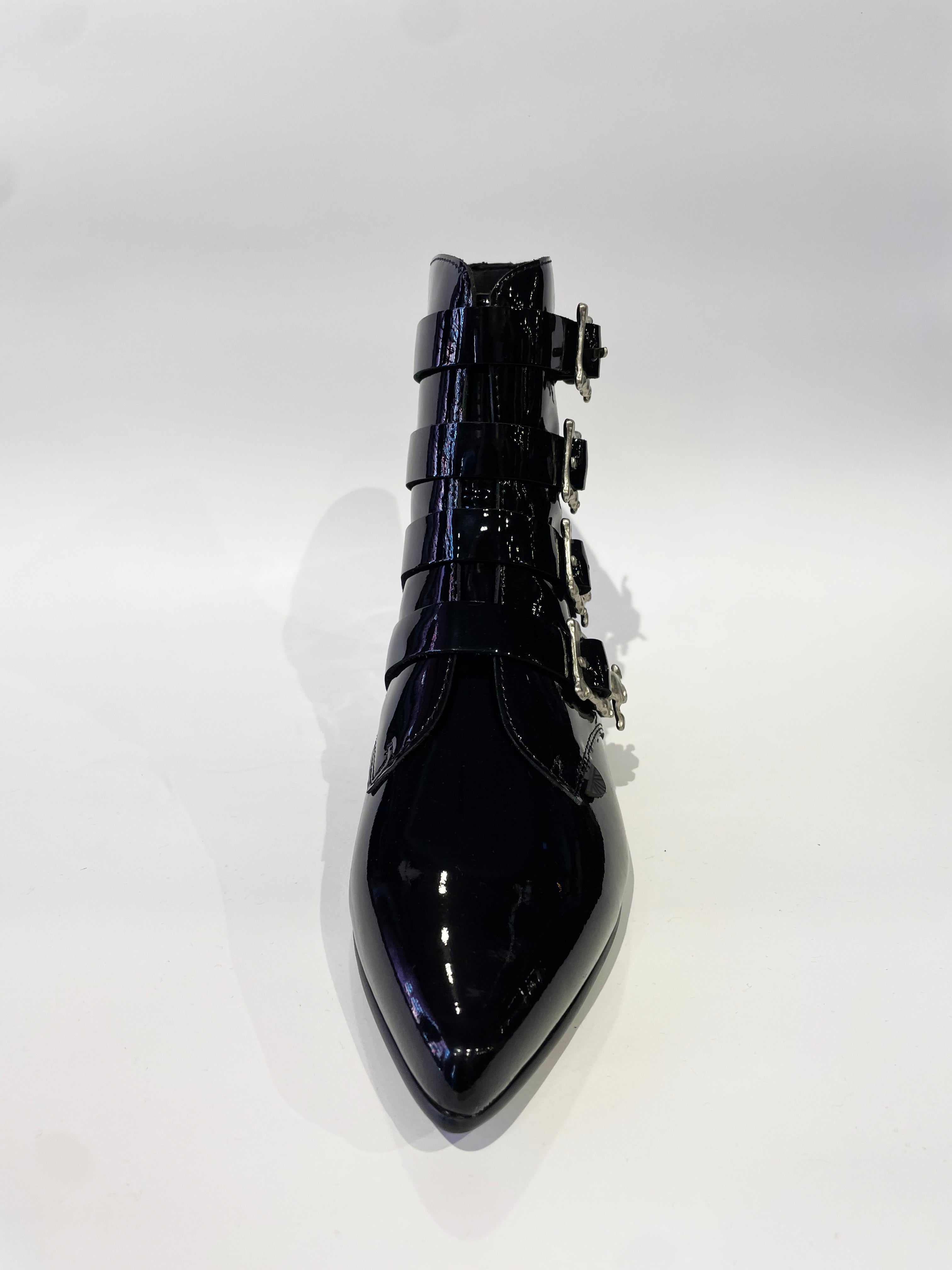 PECK BLACK PATENT LEATHER BOOTS W/ SKULL BUCKLES