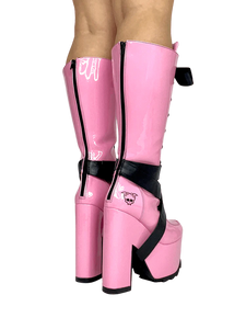 VAMP PINK PLATFORM BOOTS